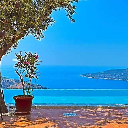 Om, 4 Bdr Stylish Kalkan Private Pool Βίλα Κας