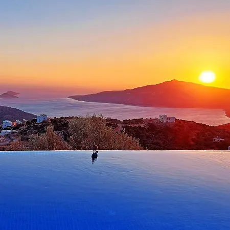 Om, 4 Bdr Stylish Kalkan Private Pool Βίλα Κας