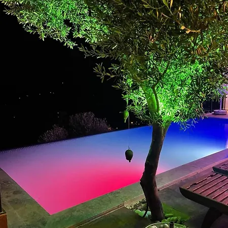 Om, 4 Bdr Stylish Kalkan Private Pool Βίλα Κας